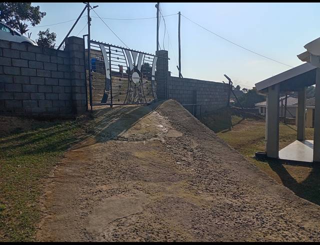 3 BEDROOM HOUSE FOR SALE IN UMLAZI K